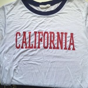*Final Sale* Juniors California Cropped Tee